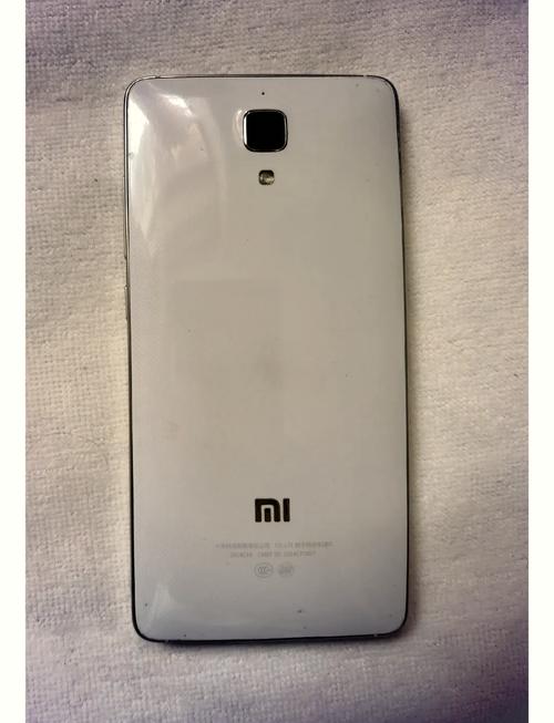 小米4开机内存只有1G左右