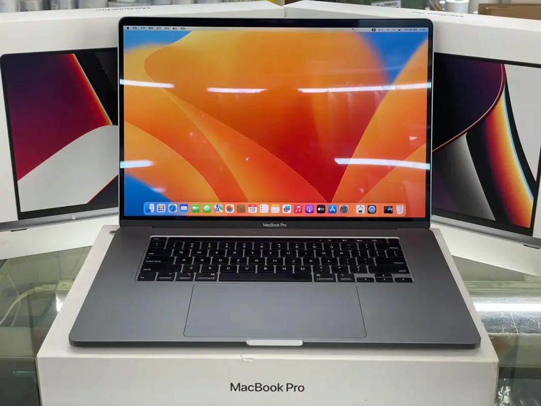 苹果笔记本i9满屏是怎样的