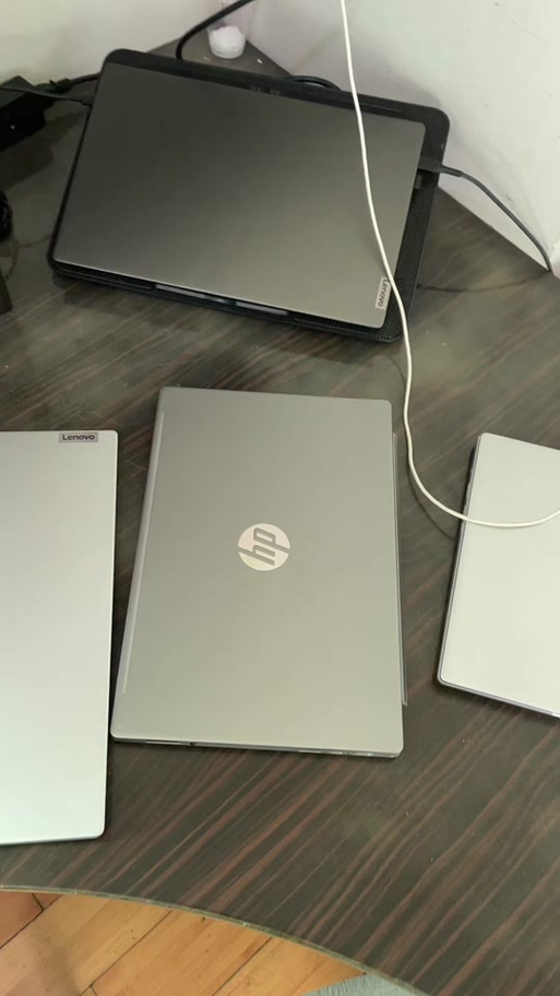 惠普4441s键盘怎么拆下来?求图文