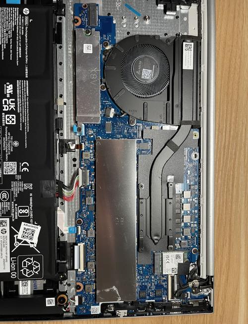 惠普笔记本后盖怎么拆