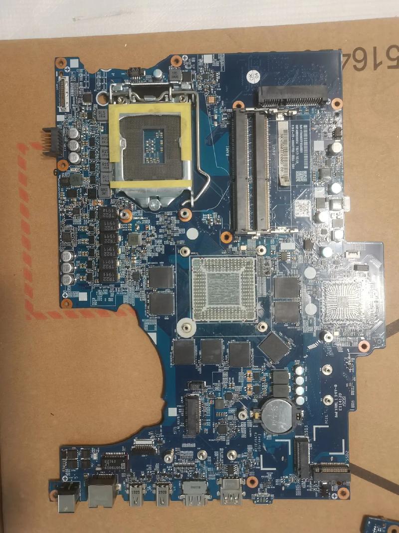 换电脑主板多少钱联想笔记本电脑换主板大概多少钱