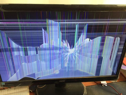 电脑显示屏屏幕碎了能修吗或者是只换屏幕!