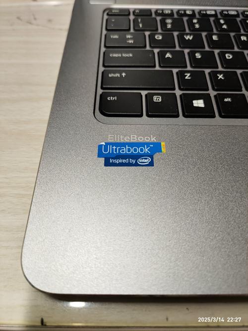 笔记本电脑贴纸可以贴触摸板吗?对触摸板会不会有什么坏处?