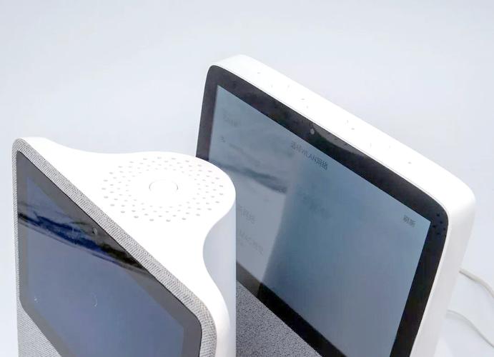 小度ai和小度x8有什么区别