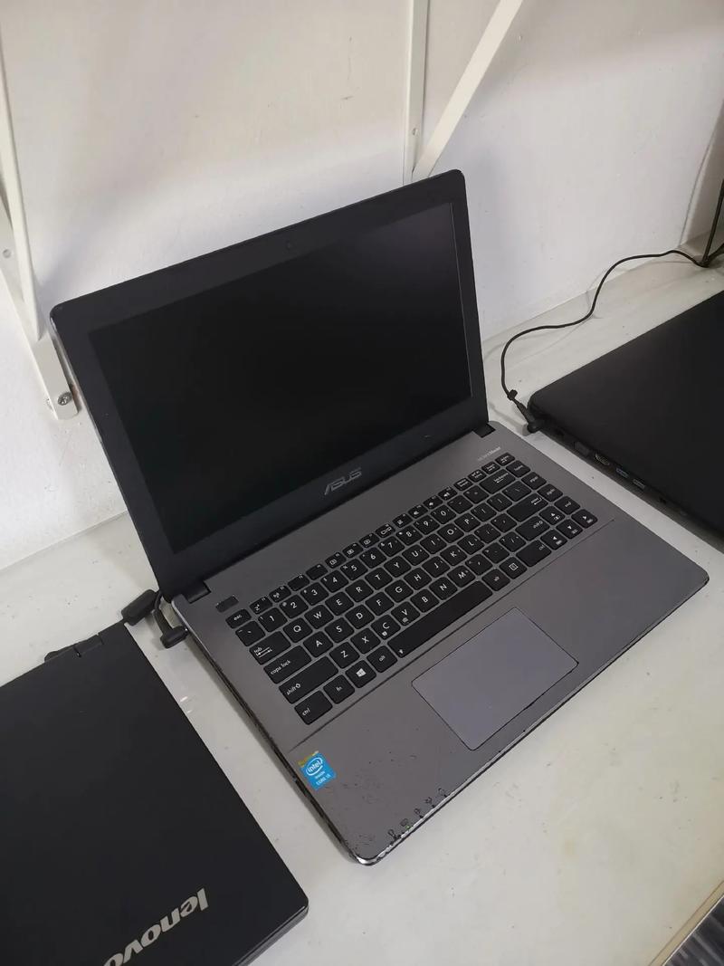 华硕天选17.3英寸笔记本多大?