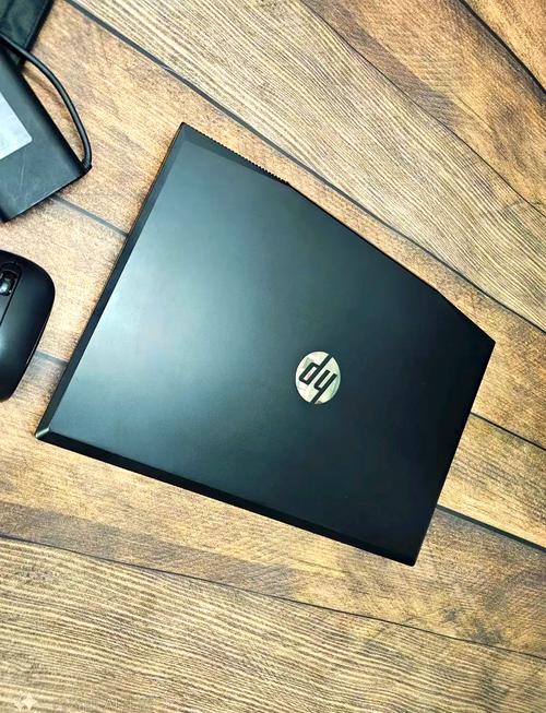 惠普笔记本r5和i5哪个好