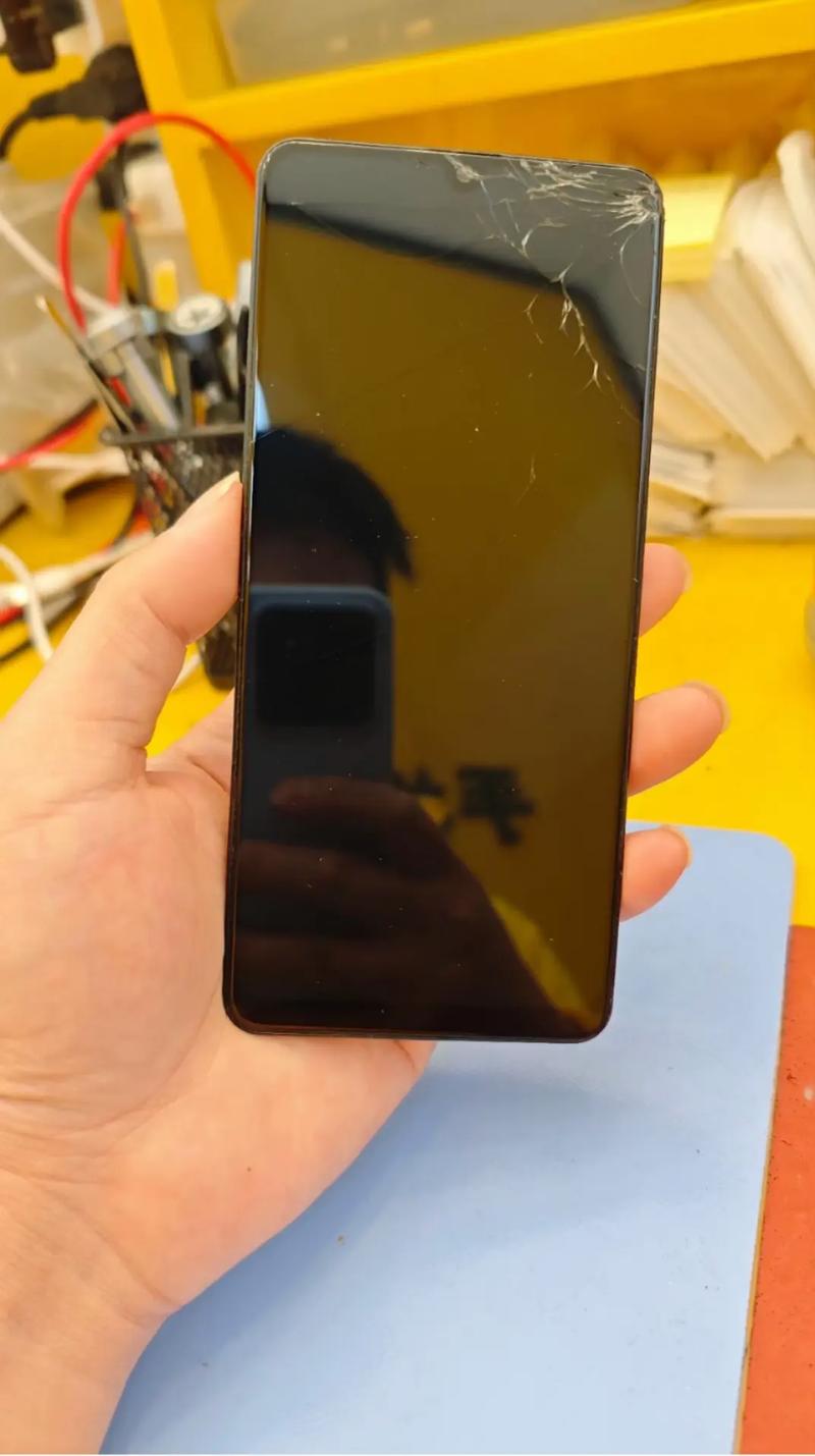 三星note5刚买半年,疑似手湿摸手机造成屏幕失控,偶尔自己乱点,乱蹦_百...