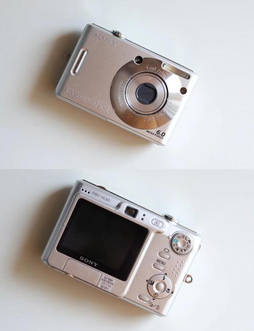 索尼W320和W530数码相机哪个好?