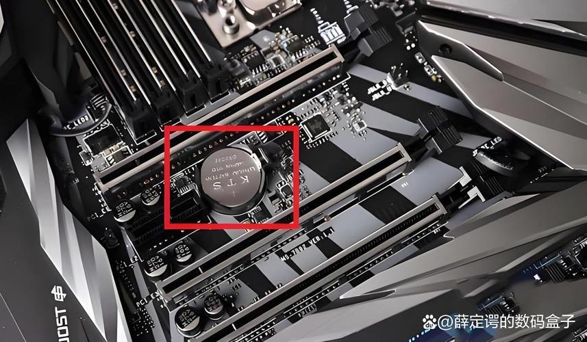 电脑主板电池在哪里?