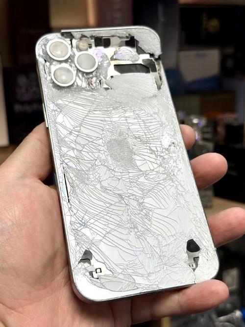 苹果手机换屏幕大概多少钱?