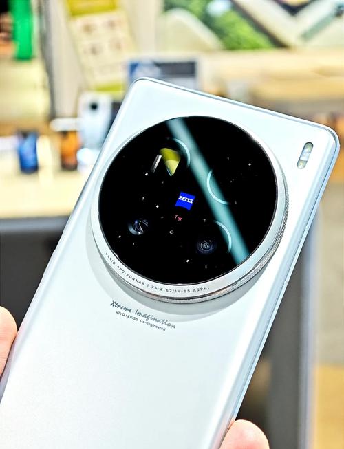 三星s22屏幕材质是什么