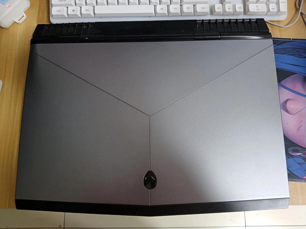 Dell戴尔的Alienware外星人笔记本适不适合做设计的人使用?