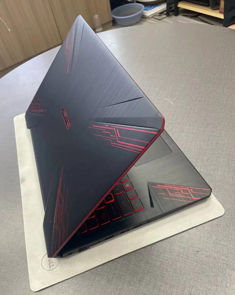 为什么行内人不买华硕笔记本