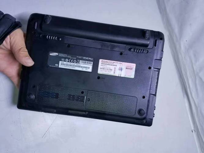 家用台式电脑固态硬盘三星128G最新费用是多少