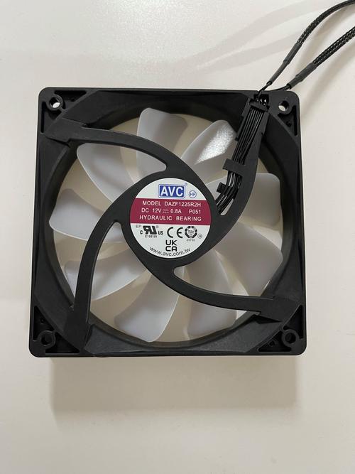 r9000p风扇声音很大