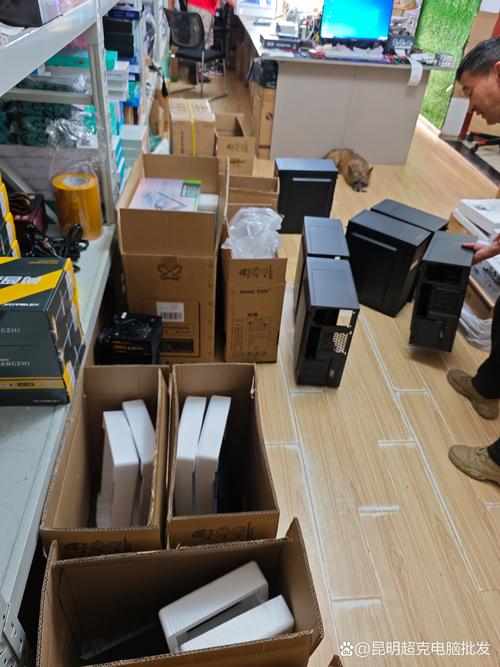 笔记本电脑在网上和实体店购买的区别在哪