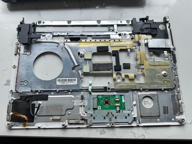 联想g450笔记本后盖怎么打开