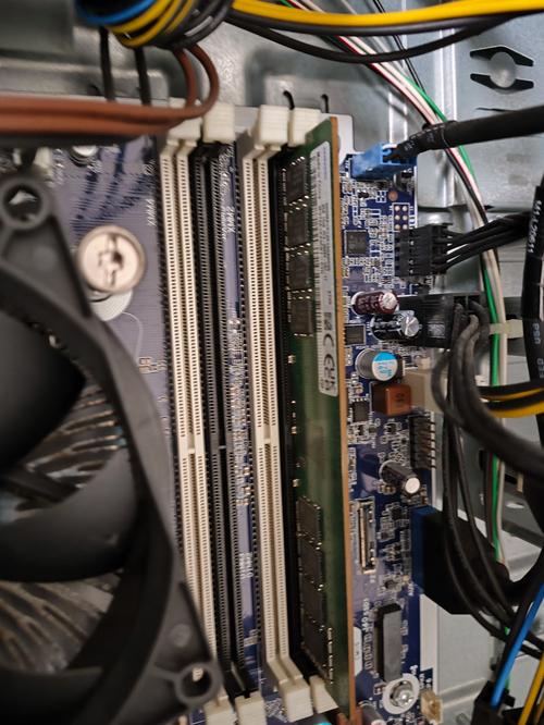 电脑8g内存多少钱台式一体机电脑换个8G内存条一般需要多少钱