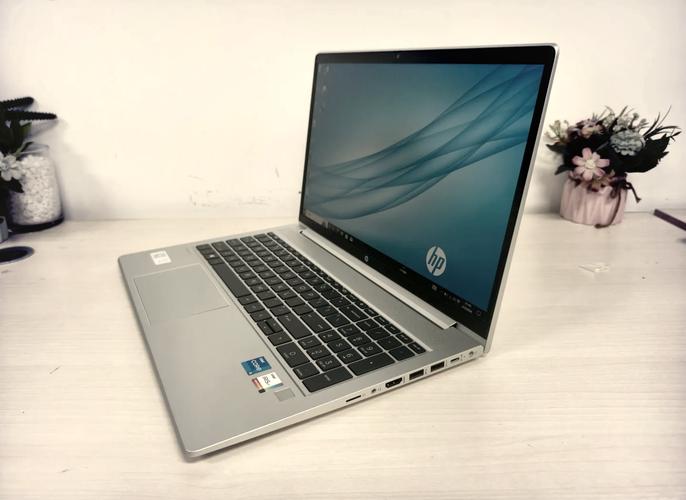 2000档办公笔记本电脑推荐性价比高