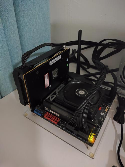 我买组装电脑用ps,显卡用丽台p2000友说丽台p2000是3D视频建议用华硕GTX1...