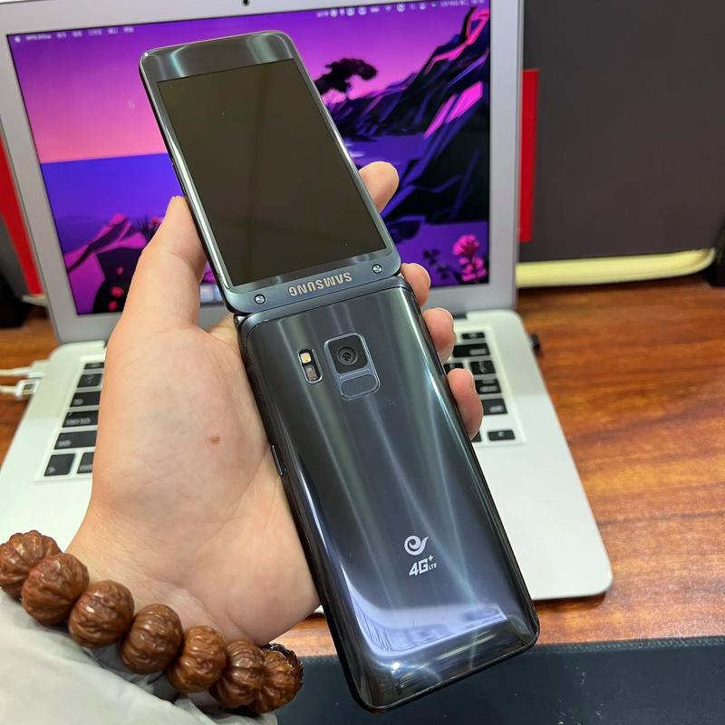 三星W2017参数配置、功能介绍及上市时间