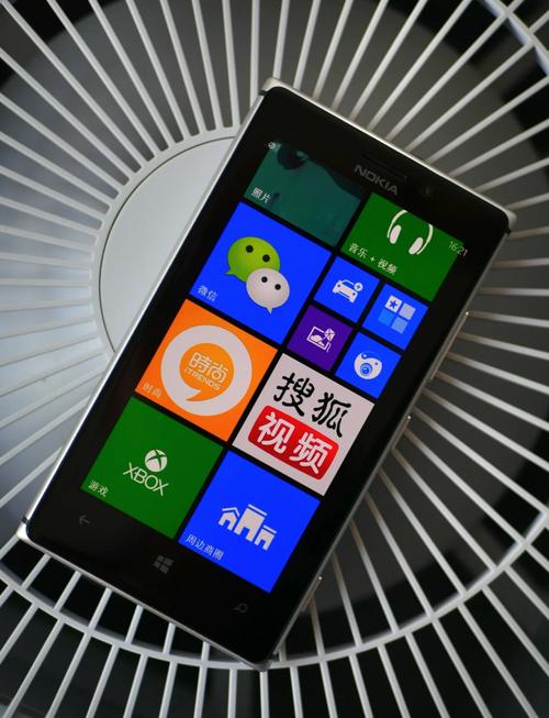 十年前的老手机能刷Win11系统,连微信都能正常使用