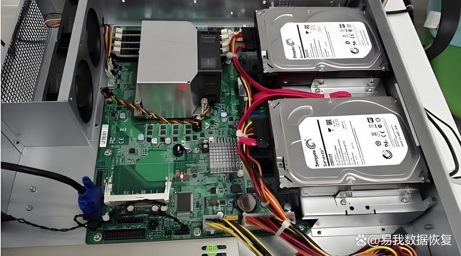 网吧的电脑硬盘插在哪电脑硬盘供电接口在哪里