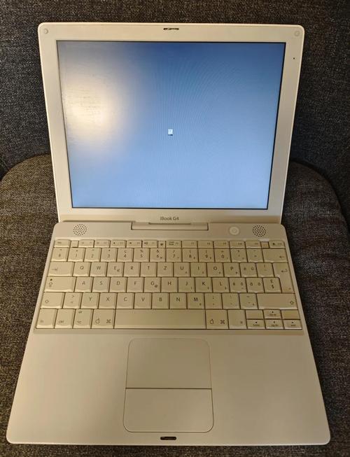 以前苹果电脑用着流畅吗苹果笔记本电脑会卡十年前的苹果电脑用起来会和...