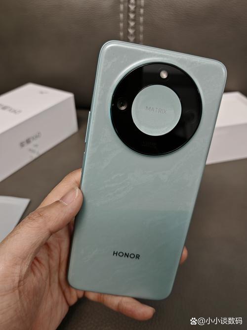 华为mate9保时捷版和华为mate9pro有什么区别?