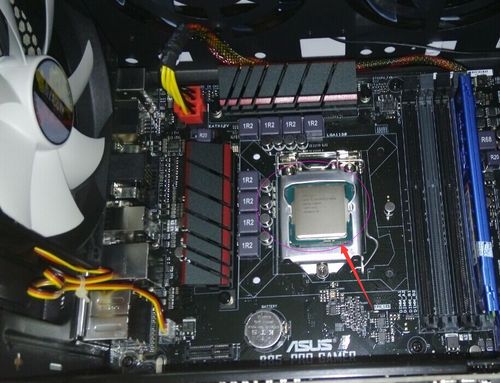 cpu在电脑的哪个位置?