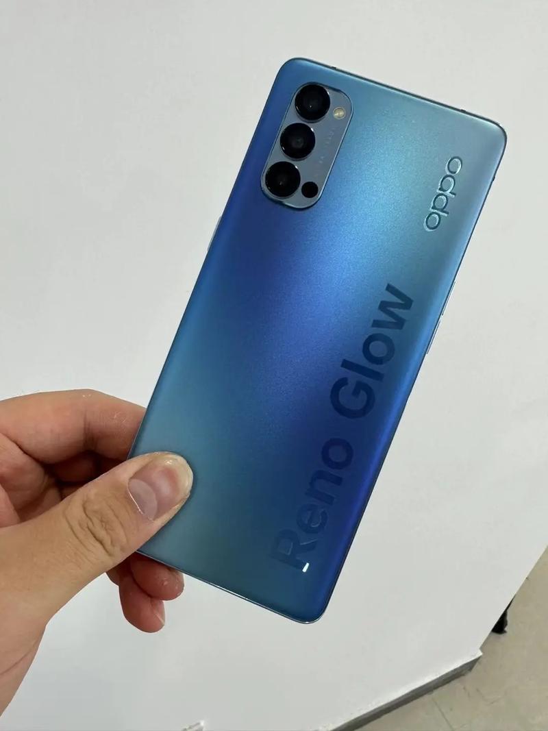 新手机reno4pro接打电话屏幕黄一块是怎么回事?