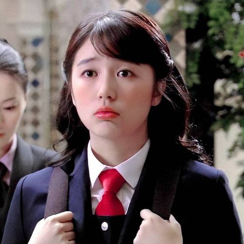 韩剧宫里的女主角叫什么名字?