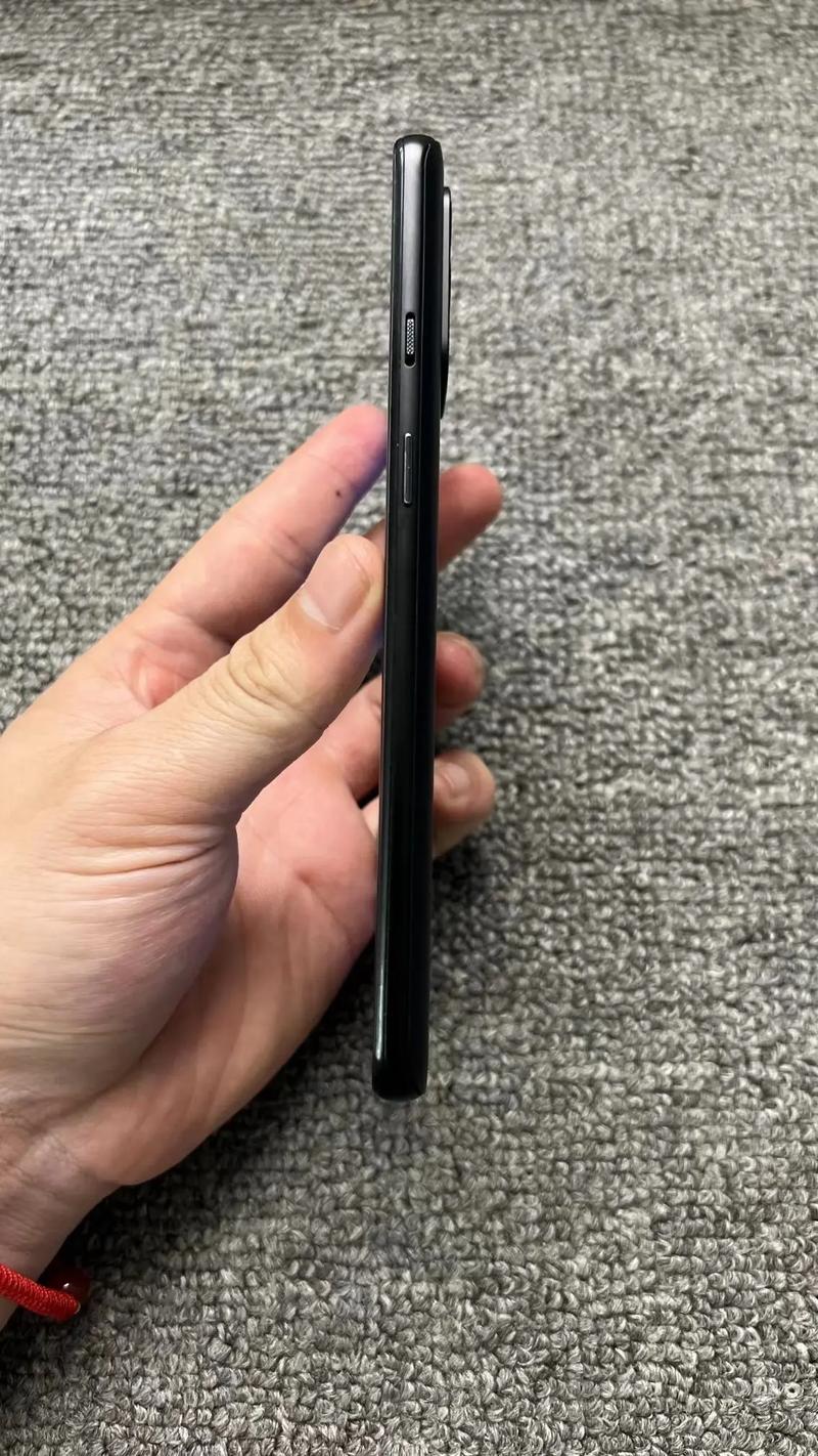 一加9r是什么屏幕