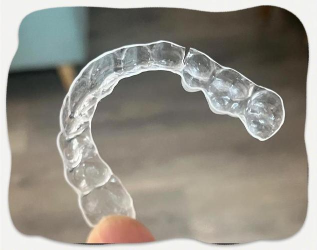 重物施加压力在保持器上,保持器会产生变形吗