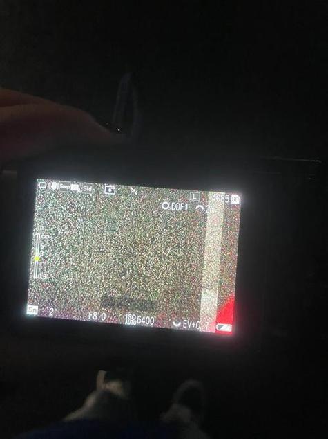 相机屏幕漏液怎么办