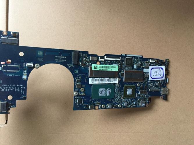 小新air13iwl主板pq802是杂牌吗