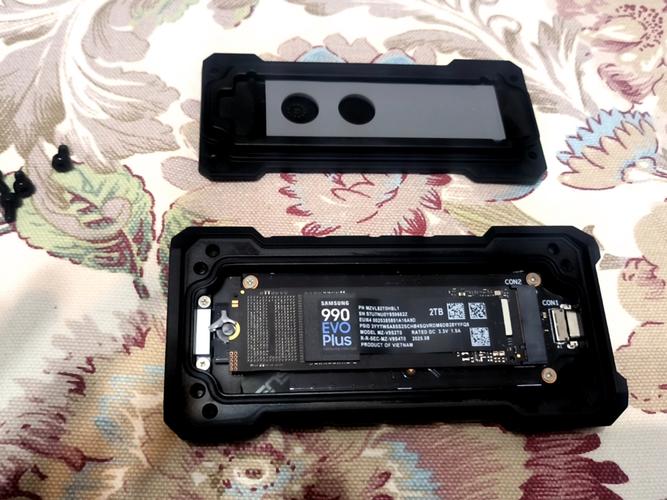 笔记本电脑外接移动固态硬盘推荐,开箱实测!