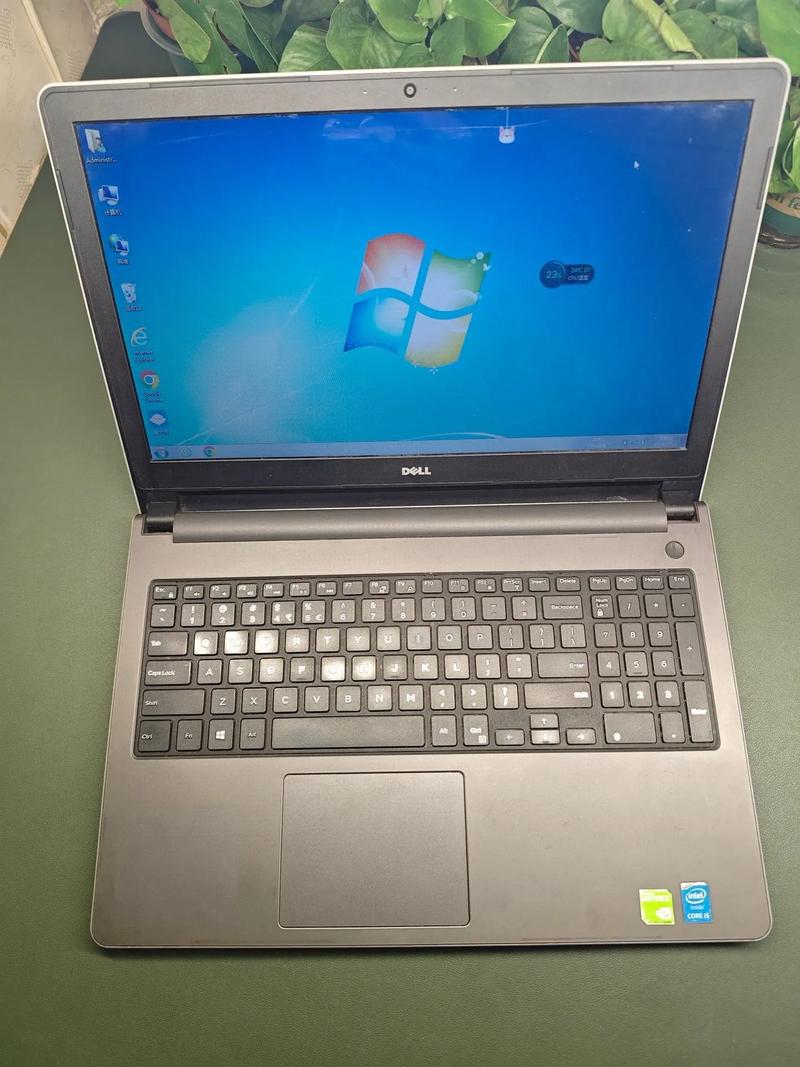 戴尔vostro15『3』562笔记本电脑拆机图