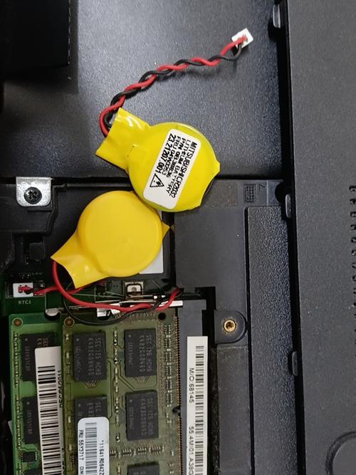 笔记本和台式机主板电池通用吗