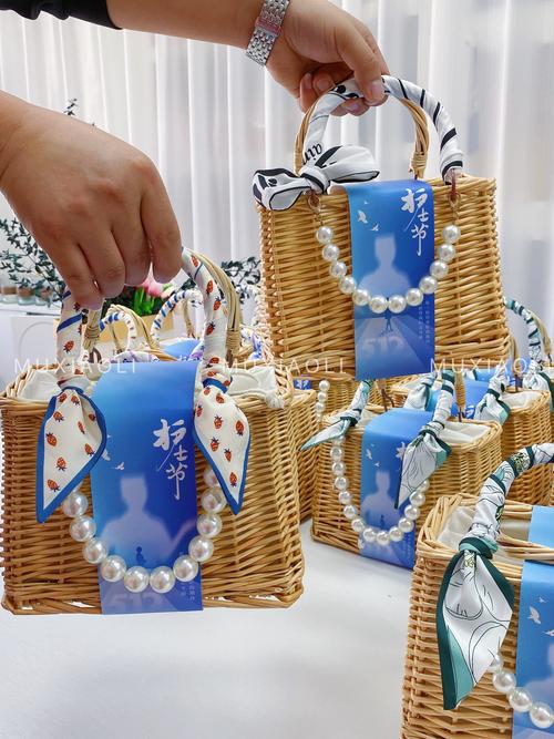 送护士什么礼物好