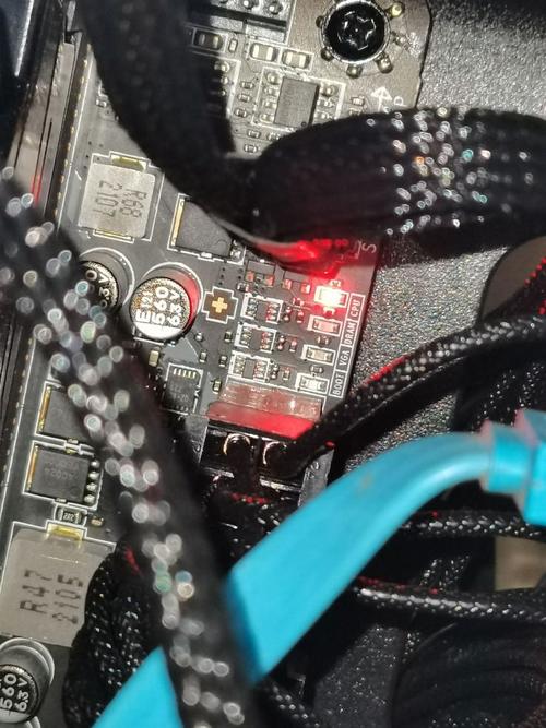 CPU坏了,屏幕会亮吗?