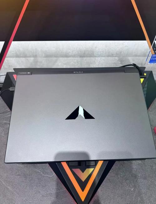 哪种笔记本,玩我的世界可以极致画面的,就是光影……想用那个SEUS光_百...