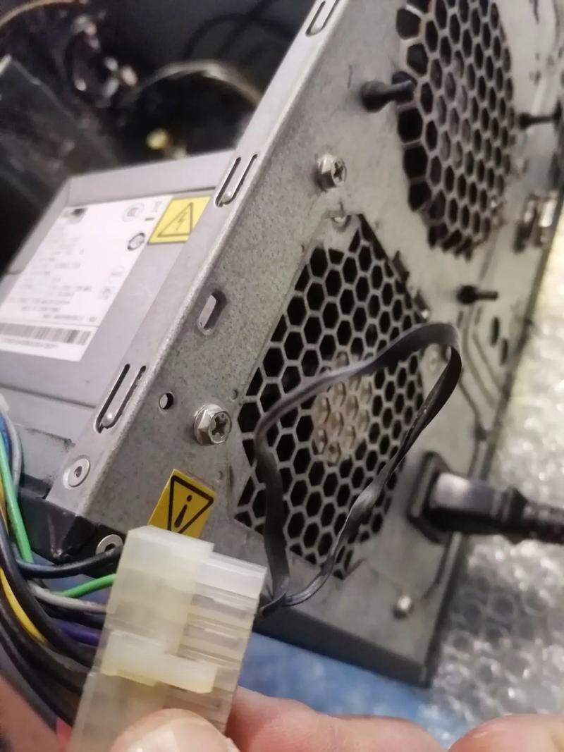 电脑电源怎么测试好的坏的?