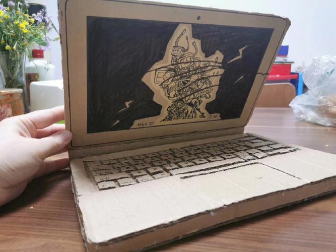 美术视觉传达生要买什么电脑