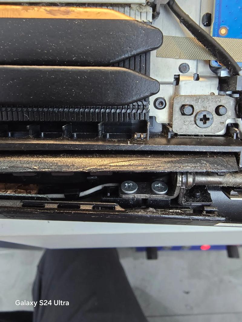 笔记本电脑转轴工艺是什么