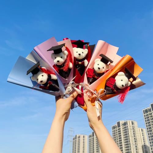 中考成功被录取适合送哪些礼物