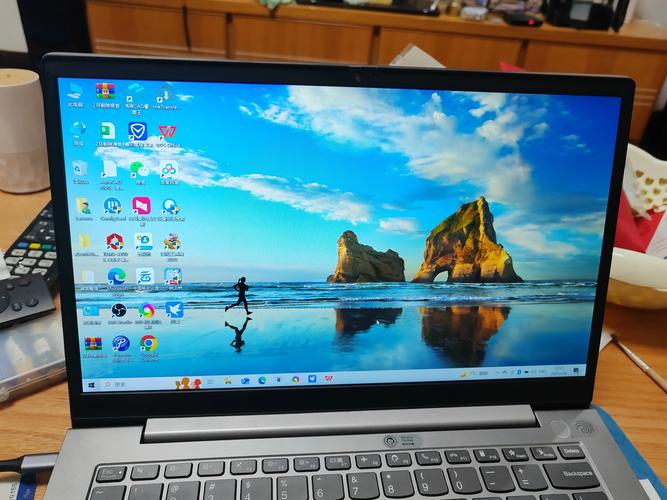 笔记本电脑屏幕哪种类型比较好