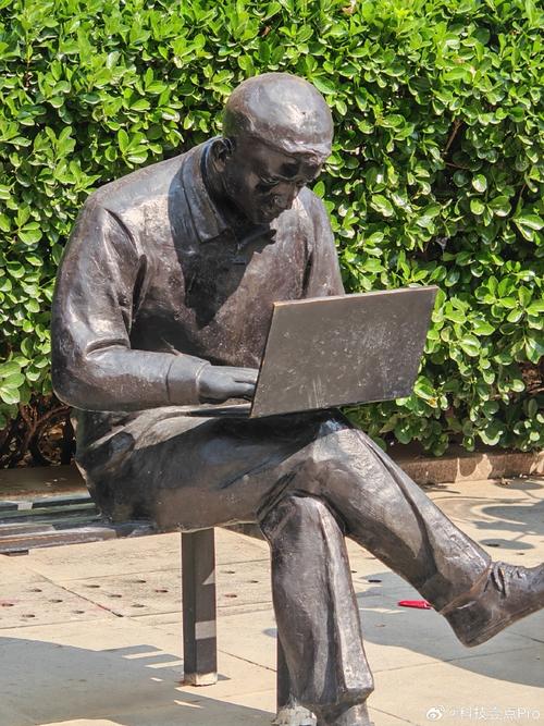 OneNote有时候体验真差劲啊但我还是觉得它是最棒的笔记App