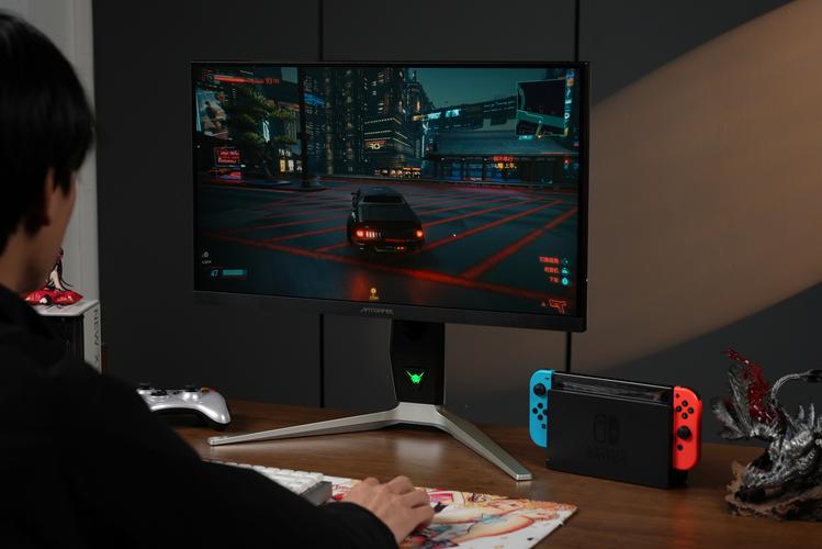 编导专业,大学该准备什么样的笔记本电脑???