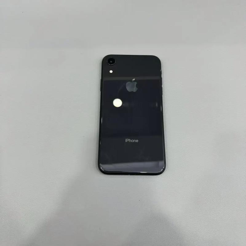 苹果xr运行内存够不够用?